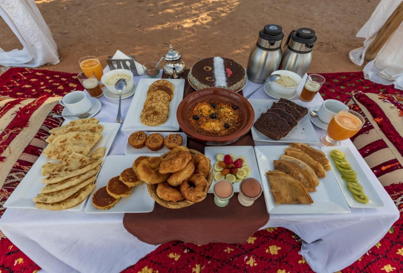 Merzouga Luxury Traditional Camp المظهر الخارجي الصورة