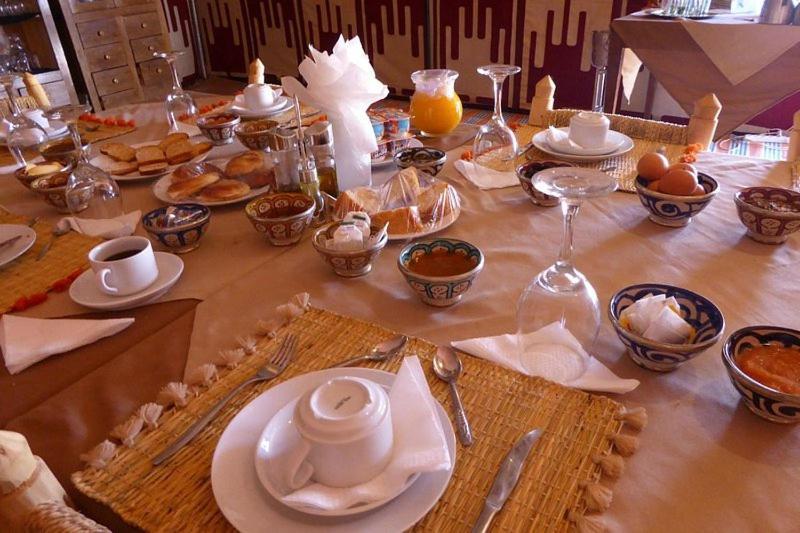 Merzouga Luxury Traditional Camp المظهر الخارجي الصورة